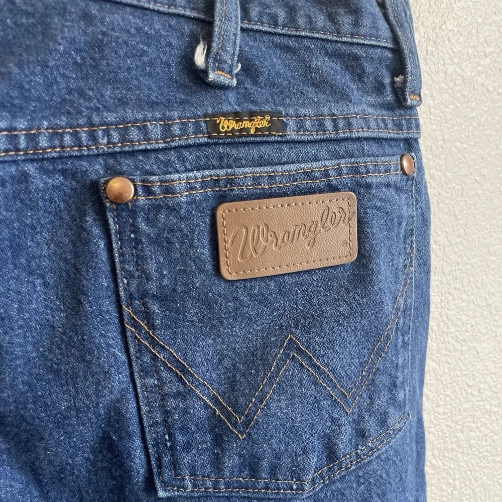 Wrangler size 40